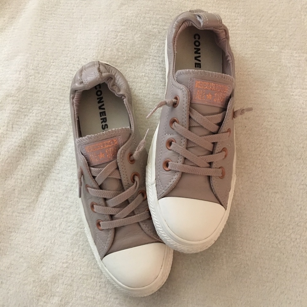 Mauve pink converse